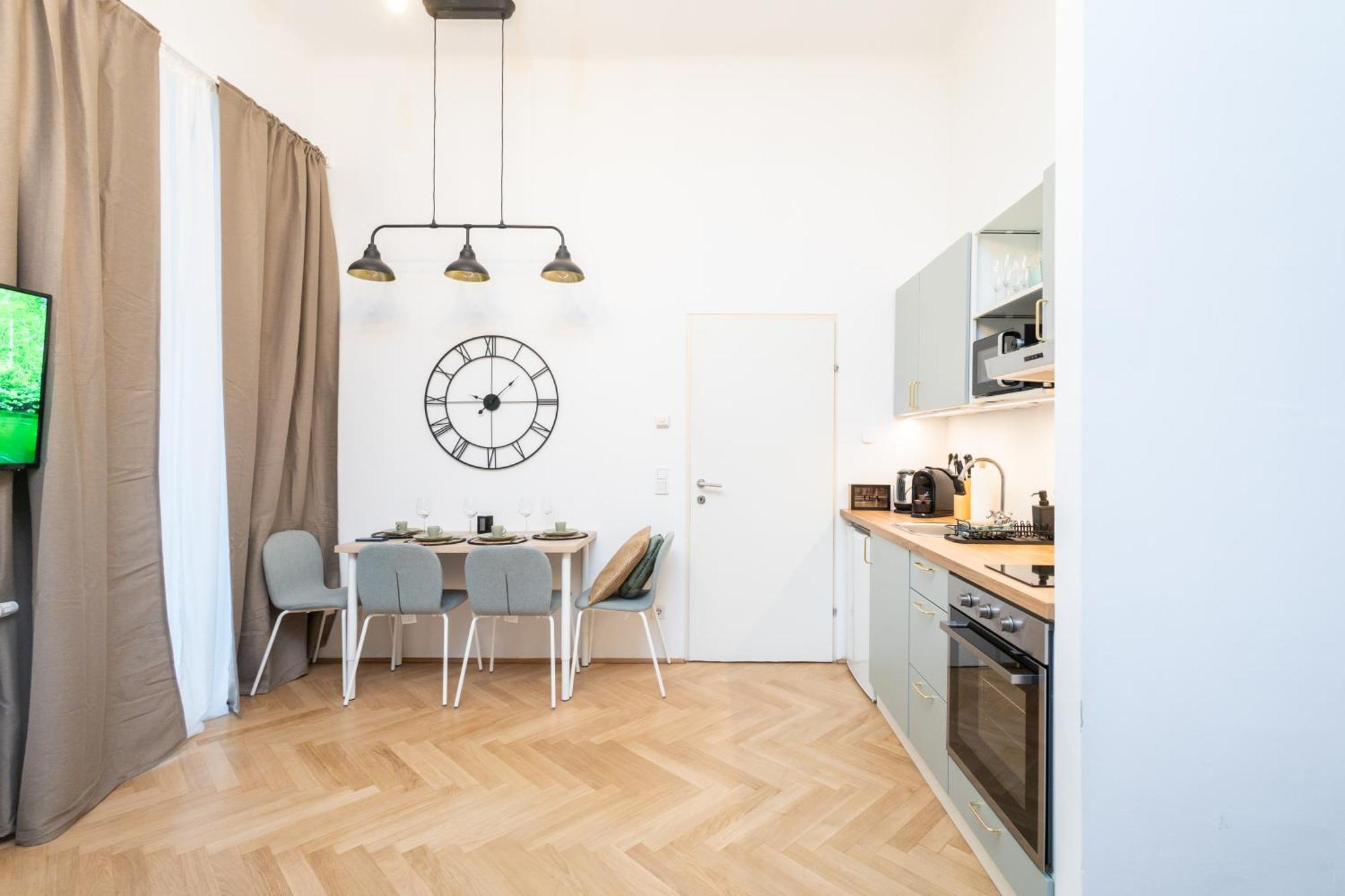 Charming Retreat Walking Distance From Town Centre Apartment เวียนนา ภายนอก รูปภาพ