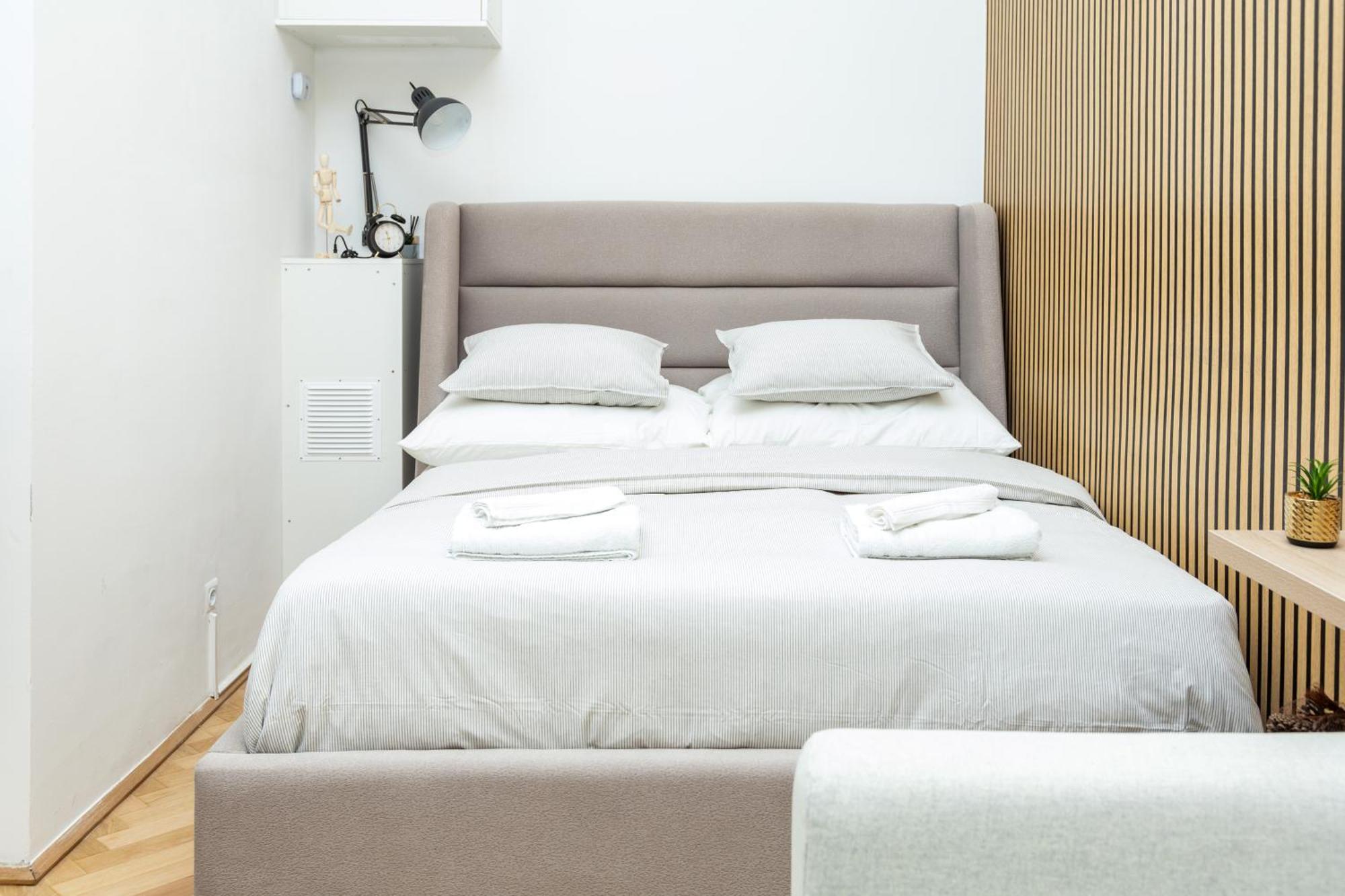 Charming Retreat Walking Distance From Town Centre Apartment เวียนนา ภายนอก รูปภาพ